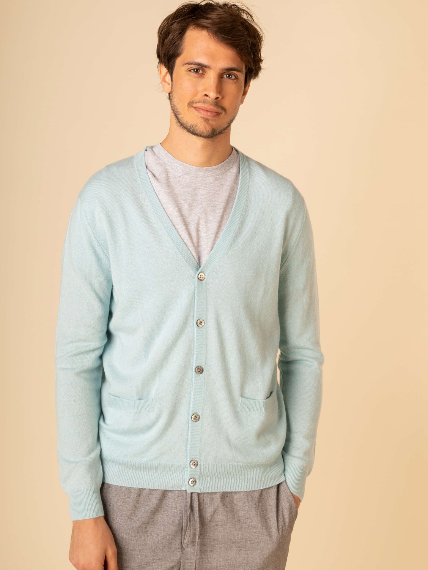 Cardigan a col V en Cachemire pour hommes Marin - Gobi Cashmere