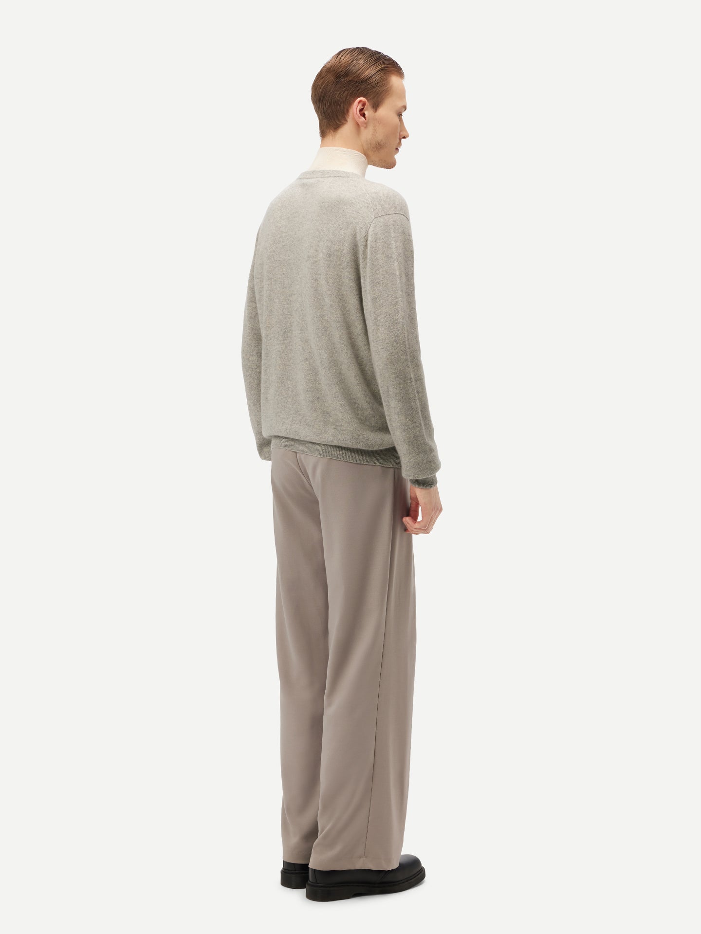 Cardigan a col V en Cachemire pour hommes Gris - Gobi Cashmere