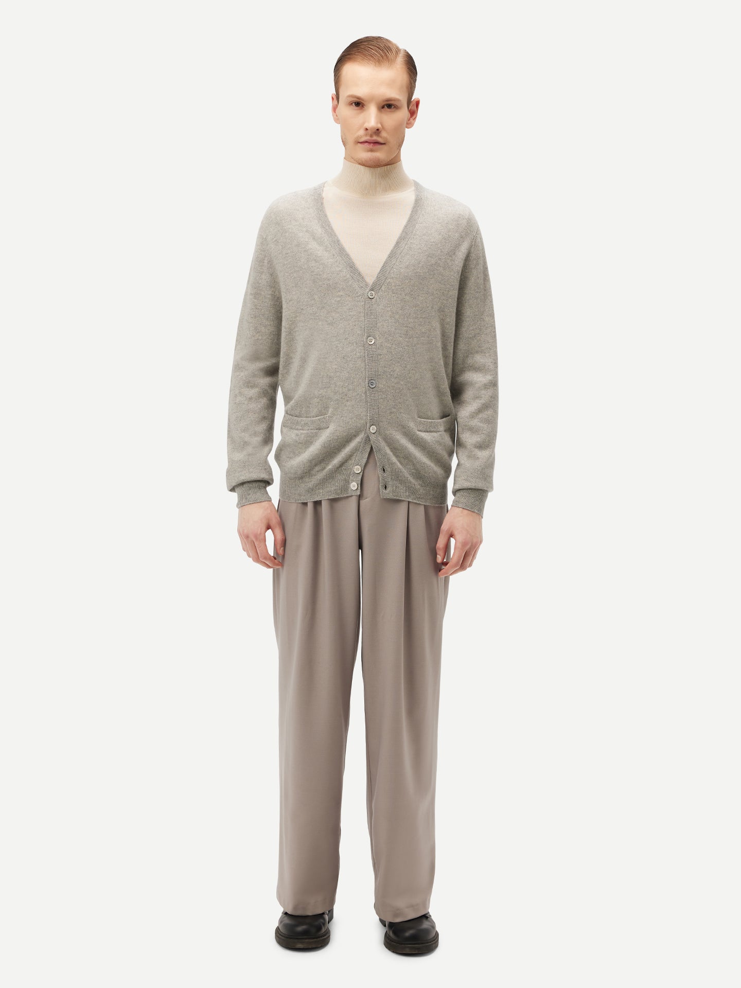 Cardigan a col V en Cachemire pour hommes Gris - Gobi Cashmere
