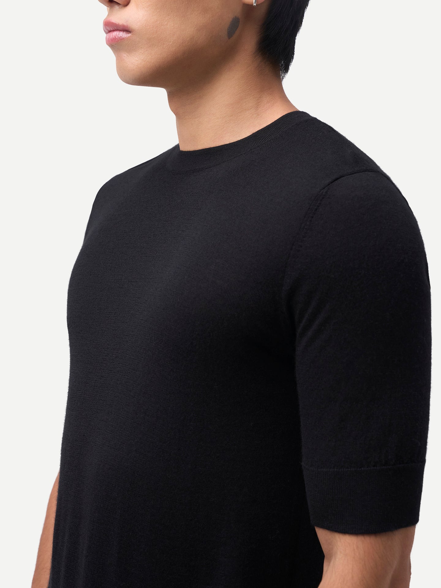 T-shirt en soie et cachemire pour homme couleur noir - Gobi Cashmere