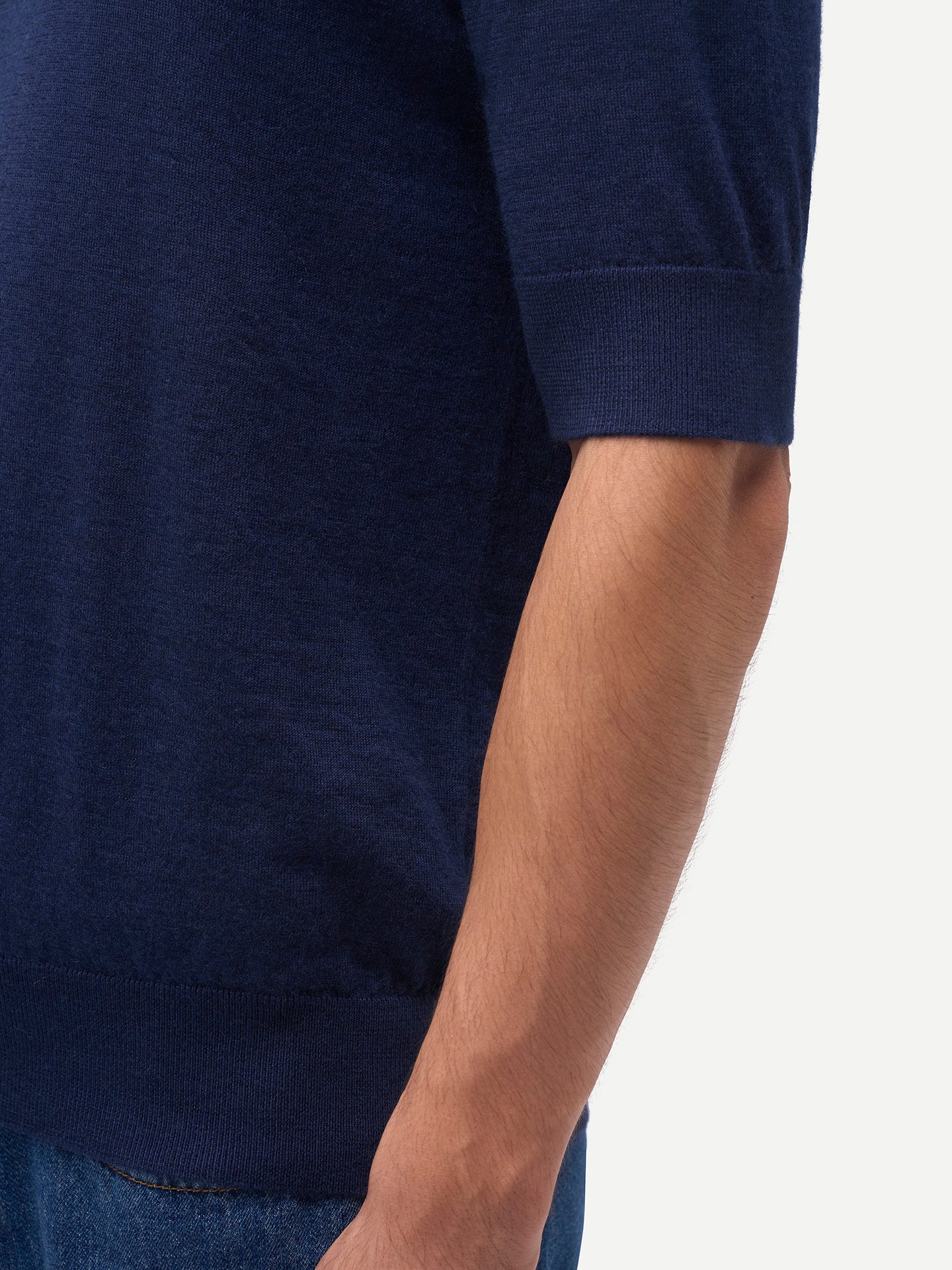 T-shirt en soie et cachemire pour homme couleur navy - Gobi Cashmere
