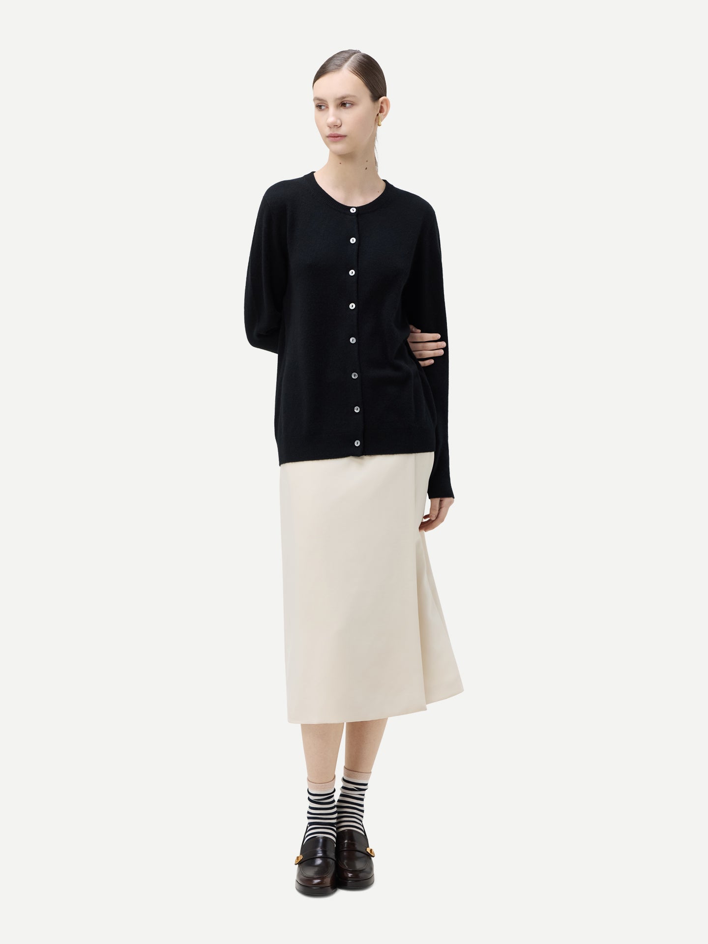 Cardigan col rond en cachemire Essential pour femmes