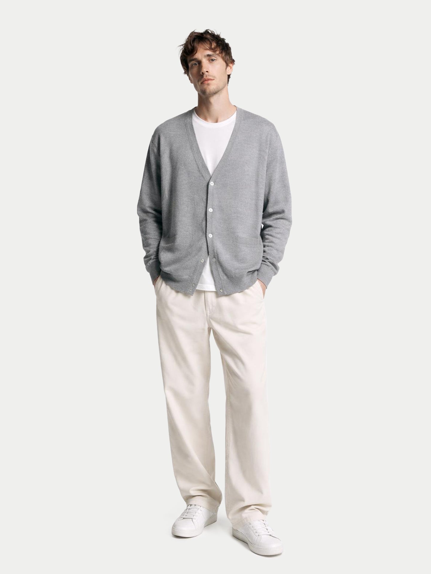 Cardigan col en V en cachemire Essential pour hommes