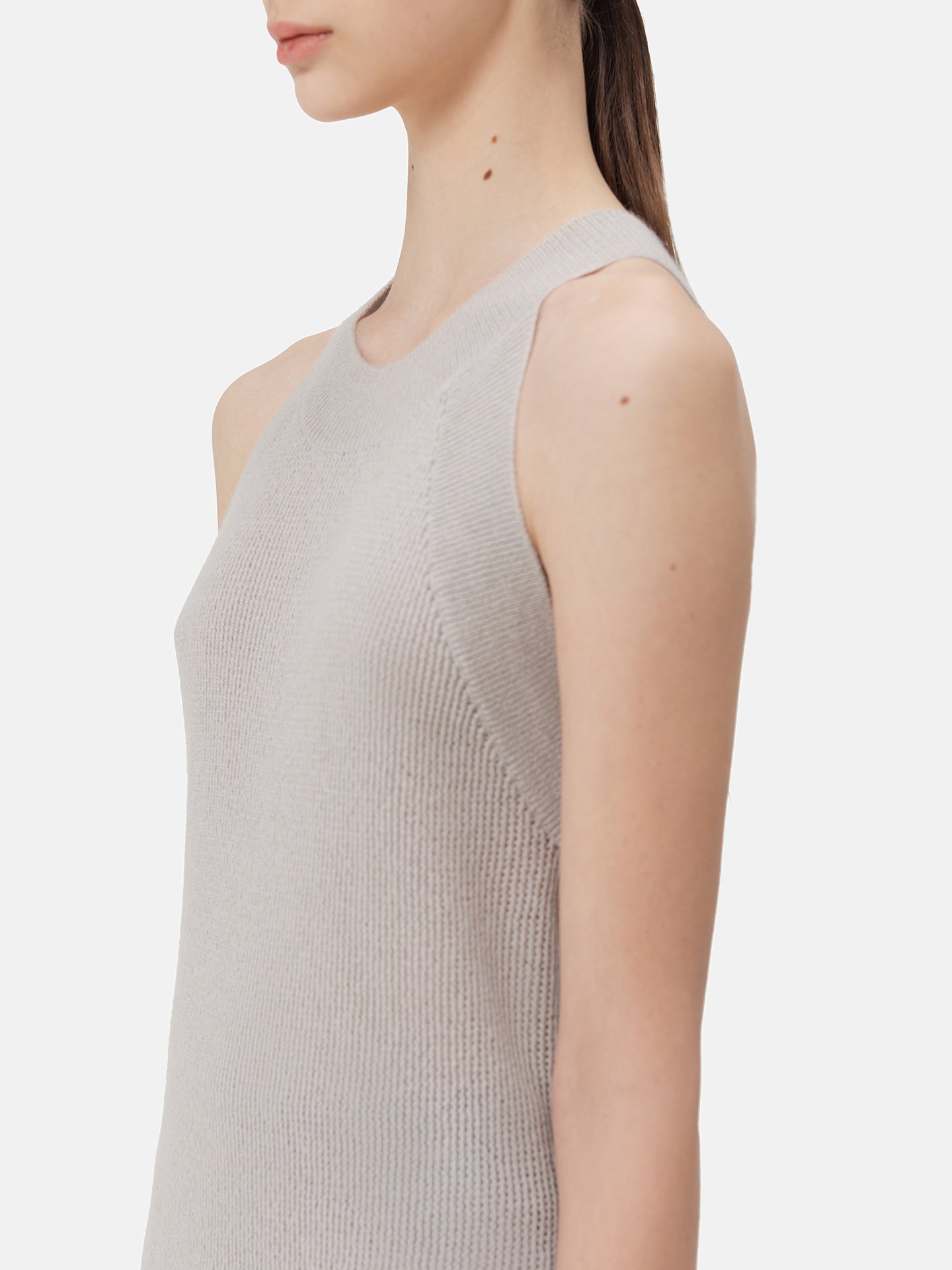 Top sans manches en cachemire luxueux Gris | GOBI Cashmere