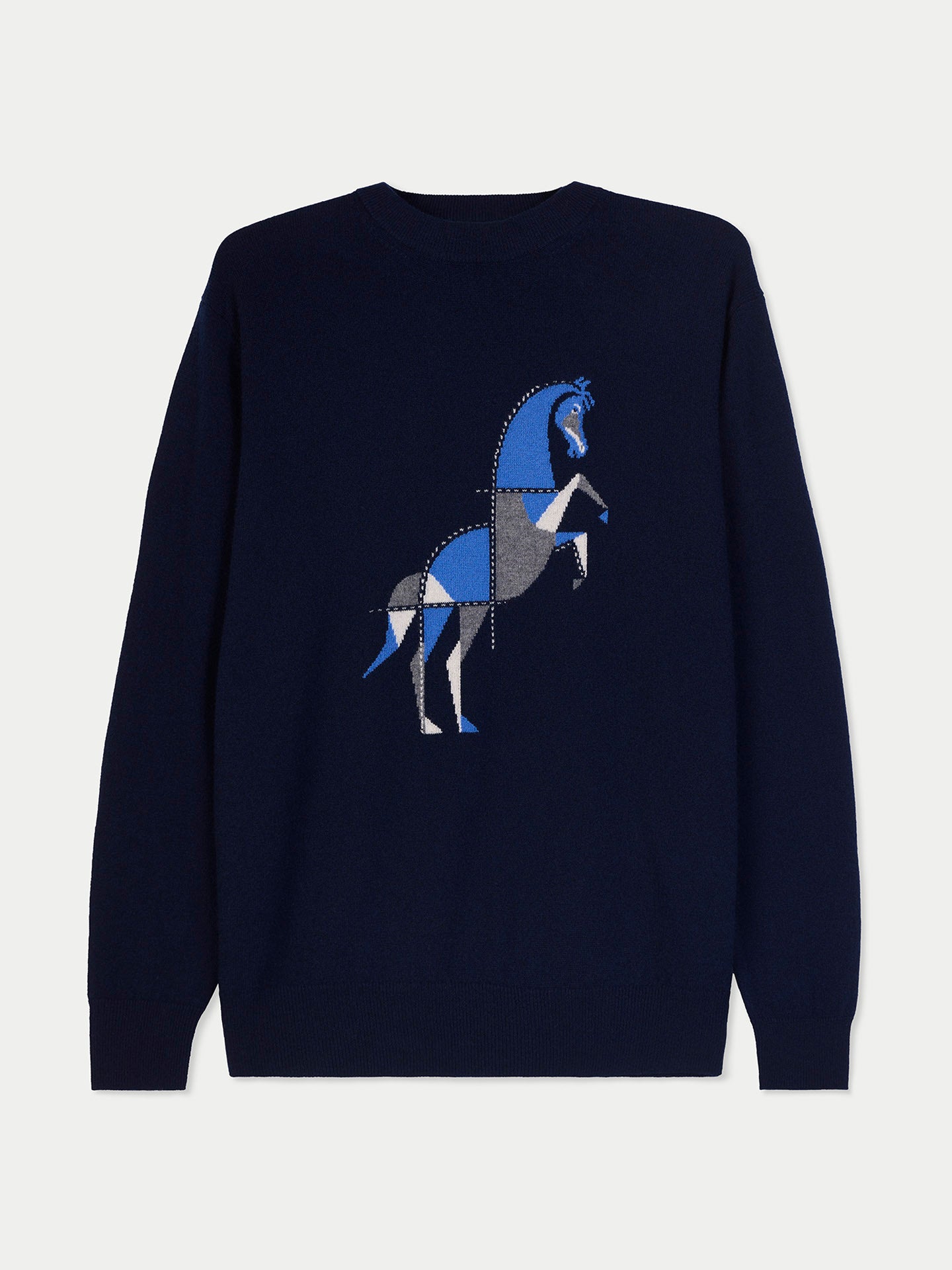 Vue de face d'un pull bleu marine à col rond avec un motif de cheval sur fond gris clair. #color_navy