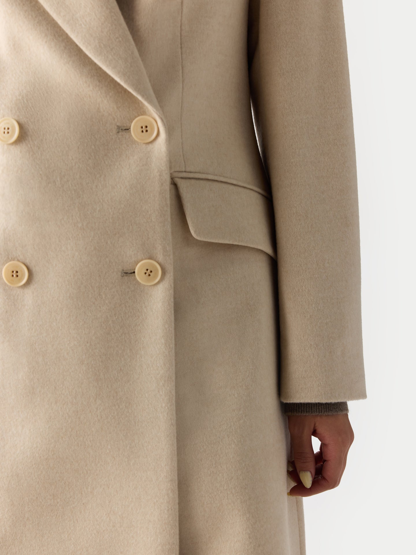 Manteau Long en Laine à Double Boutonnage Ajusté couleur beige | GOBI Cashmere