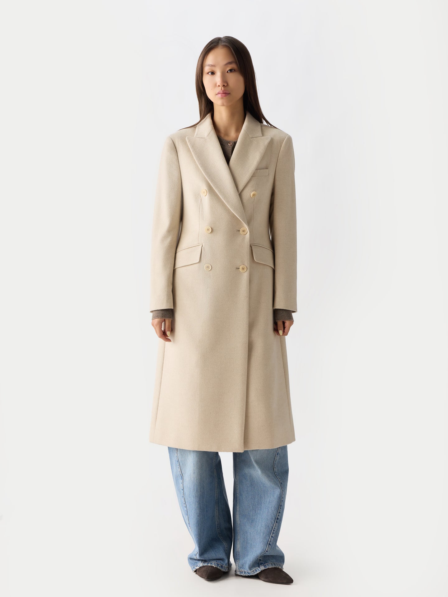 Manteau Long en Laine à Double Boutonnage Ajusté couleur beige | GOBI Cashmere