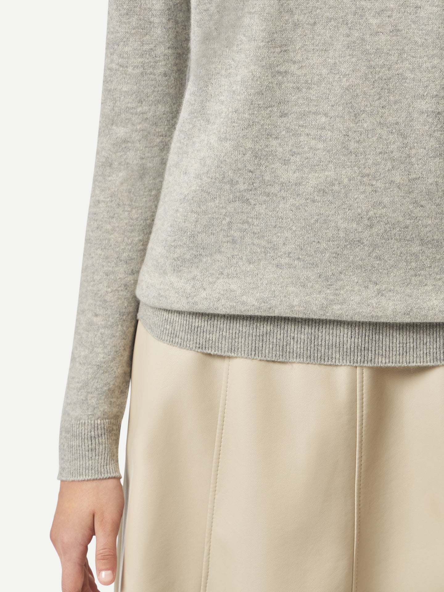 Pull coll rond en Cachemire pour  femme , couleur Gris - Gobi Cashmere