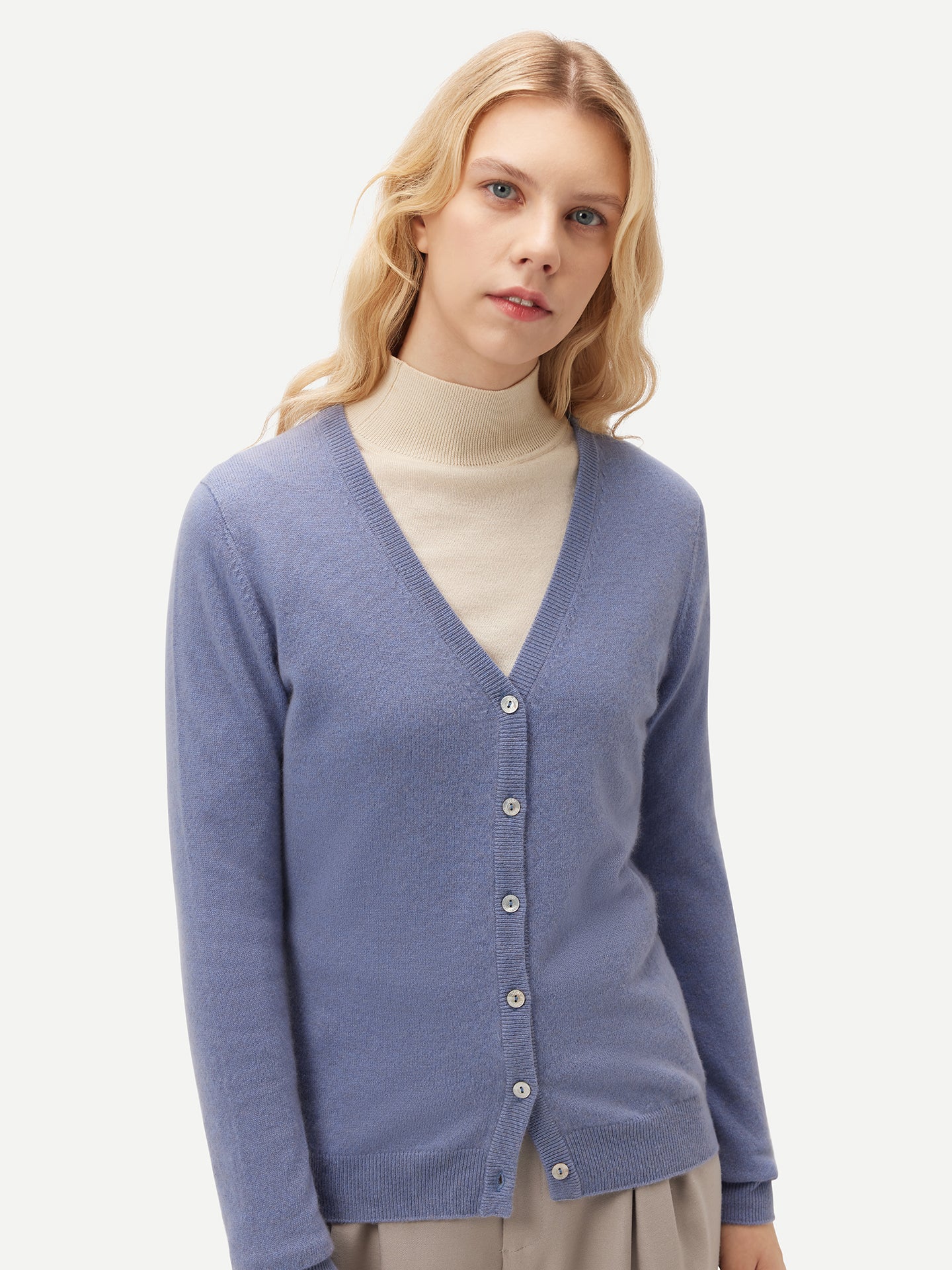 Cardigan col en V en Cachemire pour femmes Marin - Gobi Cashmere
