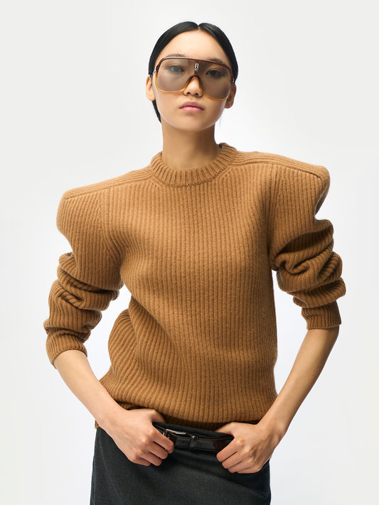 Pull femme en cachemire à épaules sculpturales couleur chameau | GOBI cashmere