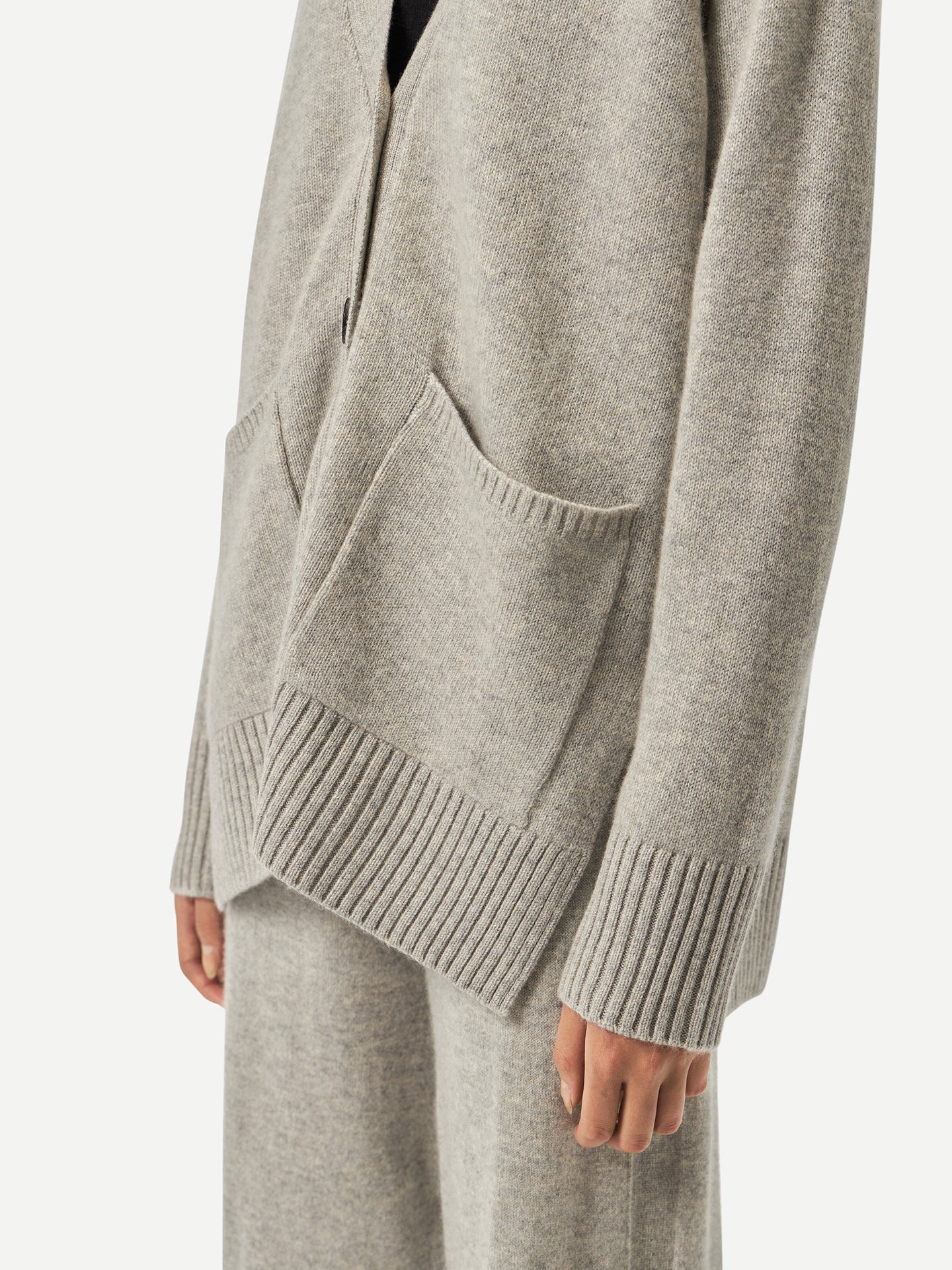 Cardigan en cachemire décontractée - GOBI A/H 2023 Gris - Gobi Cashmere