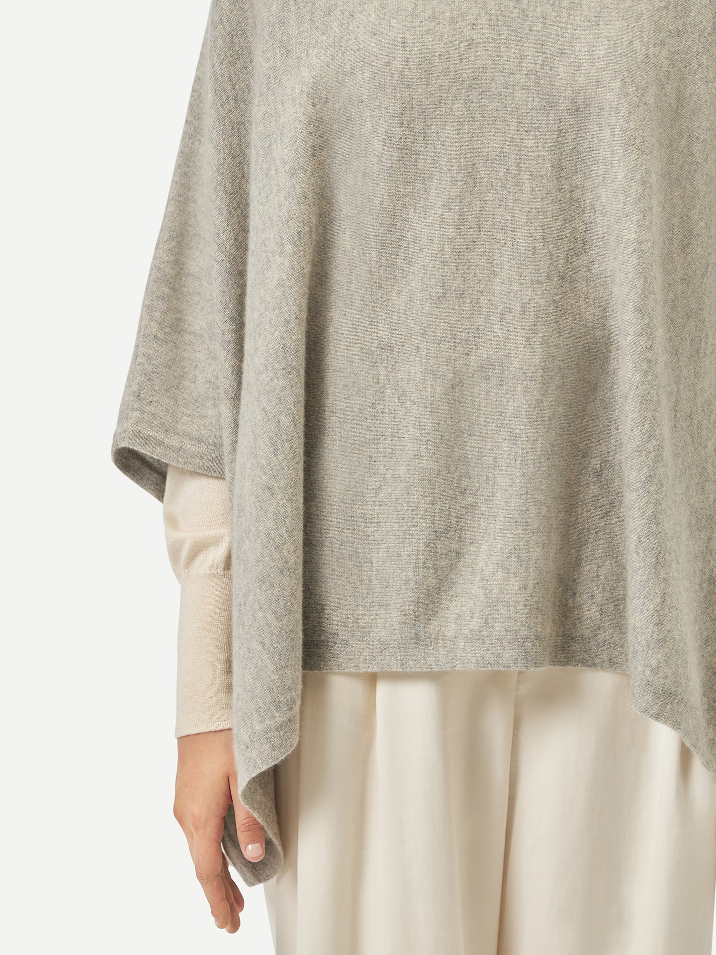 Poncho en cachemire de GOBI - A/H 2023 Gris - Gobi Cashmere