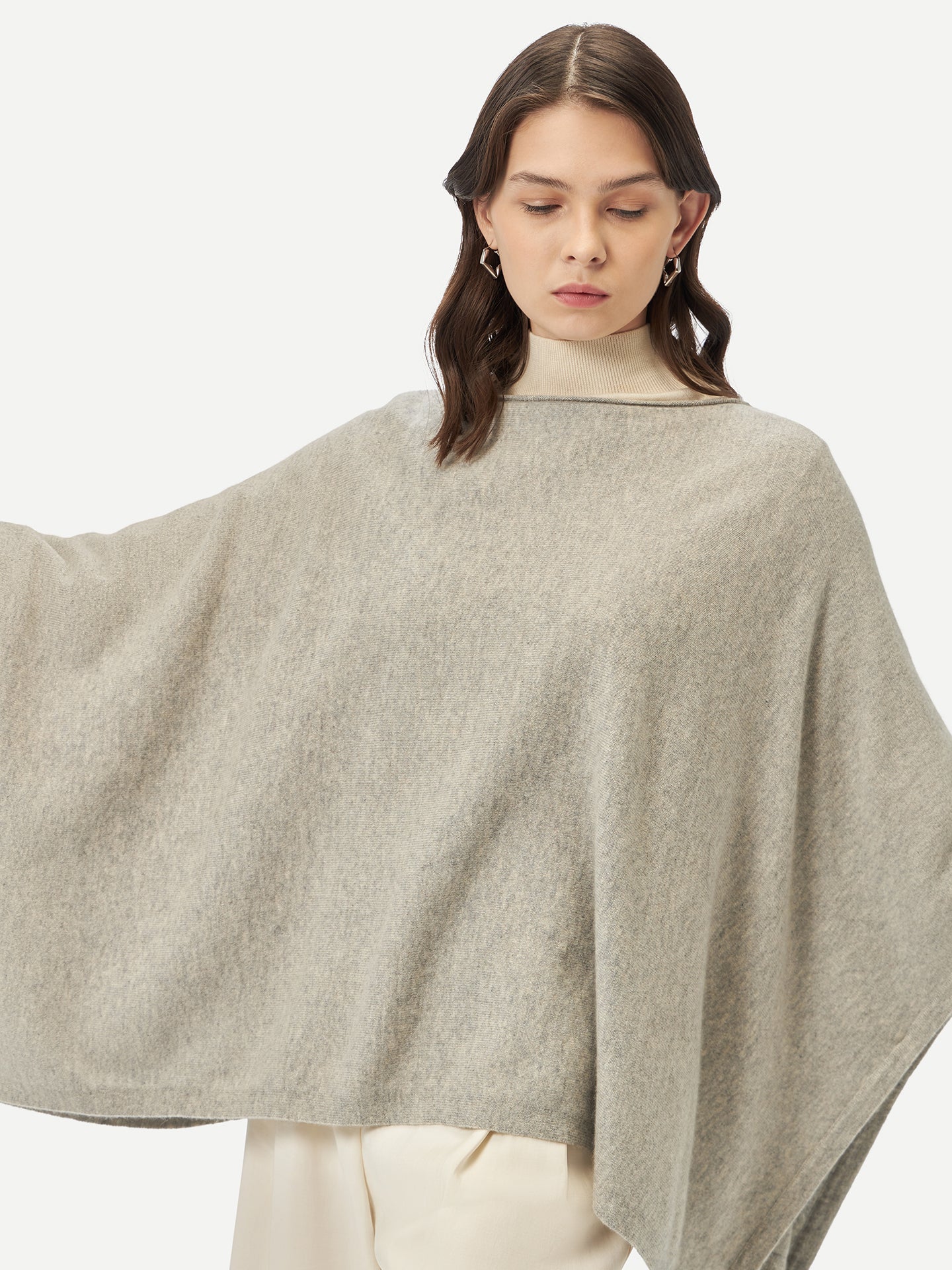 Poncho en cachemire de GOBI - A/H 2023 Gris - Gobi Cashmere