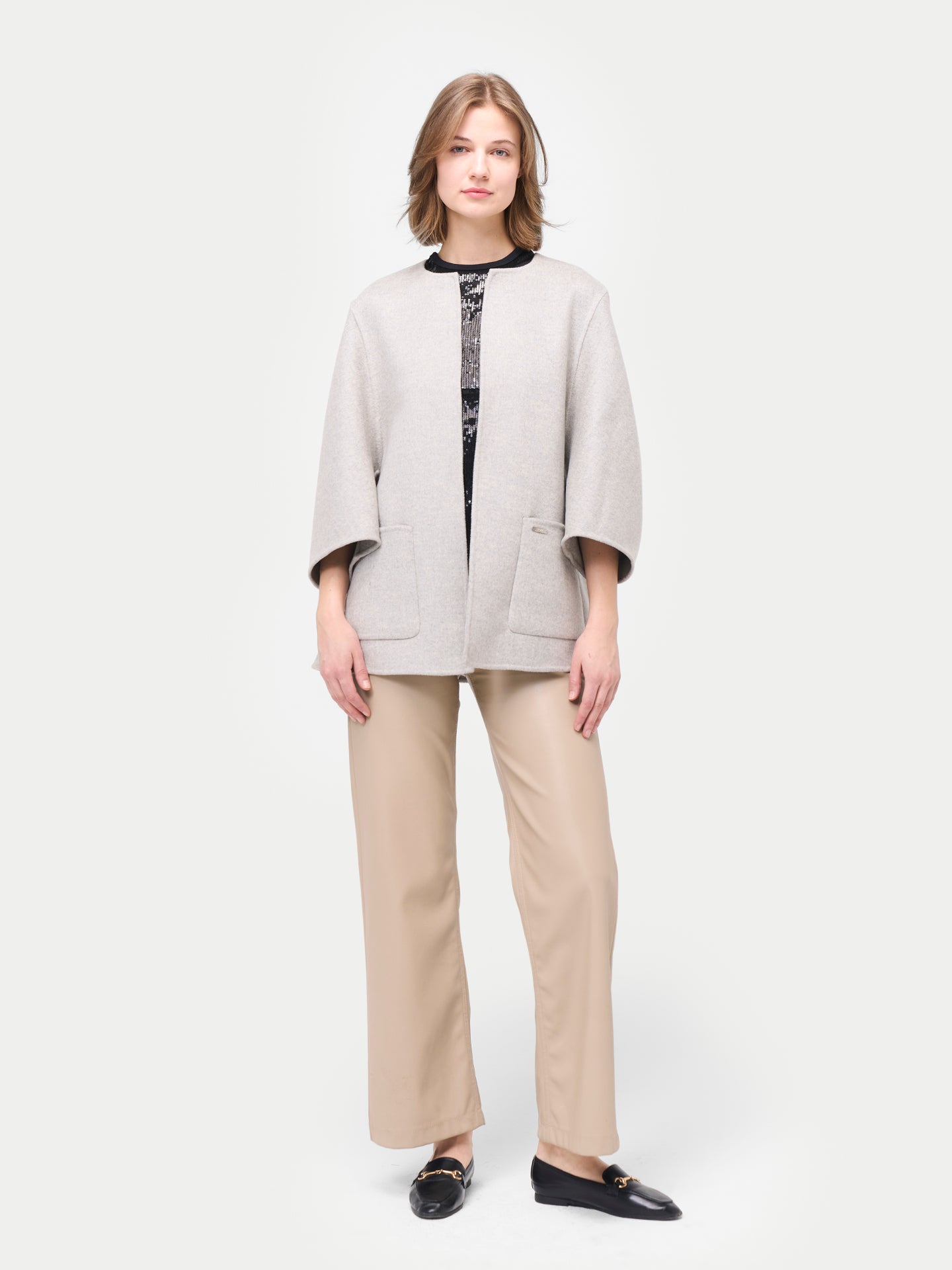 Veste Poncho en cachemire avec poches | GOBI Cashmere