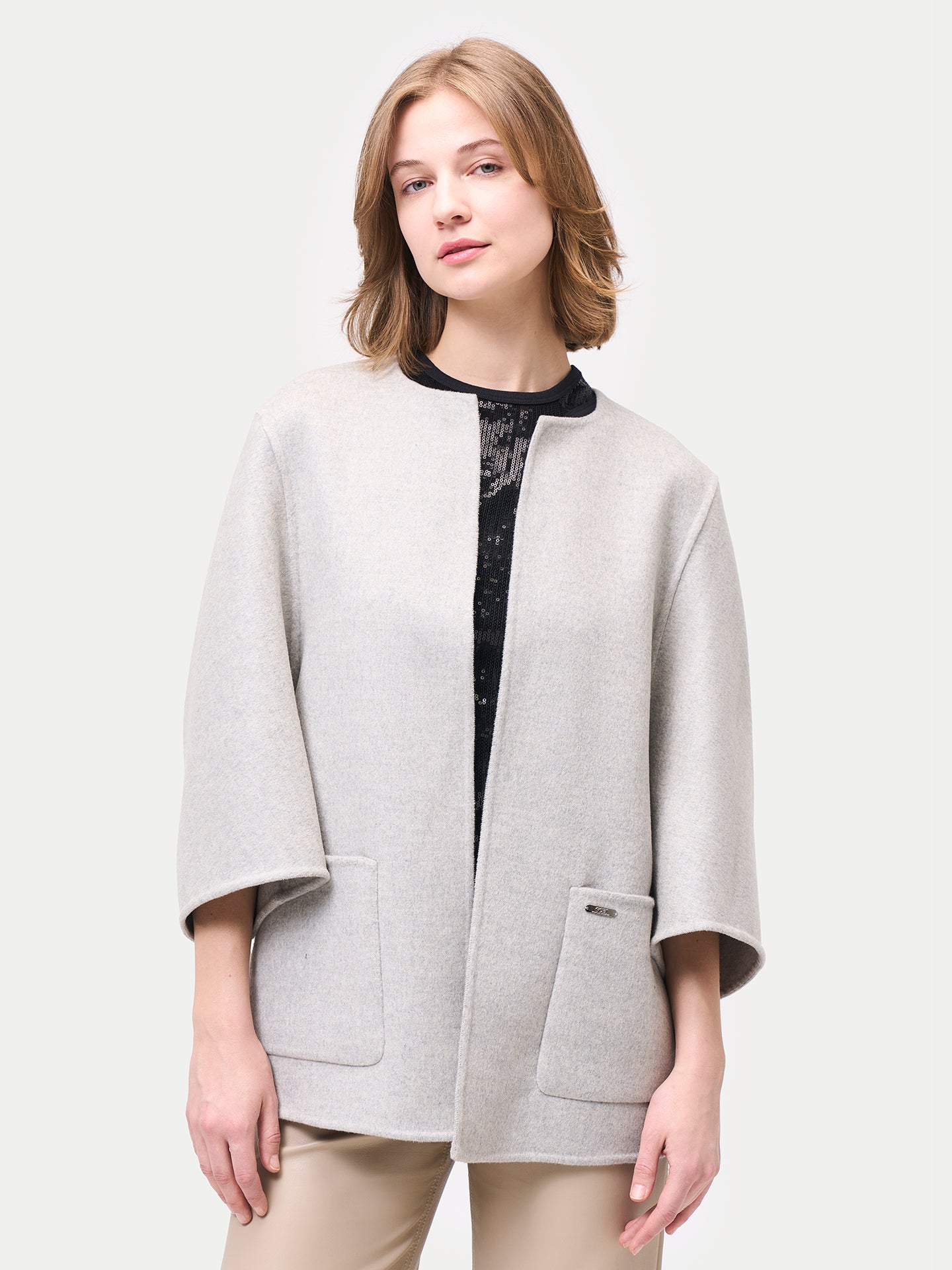 Veste Poncho en cachemire avec poches | GOBI Cashmere