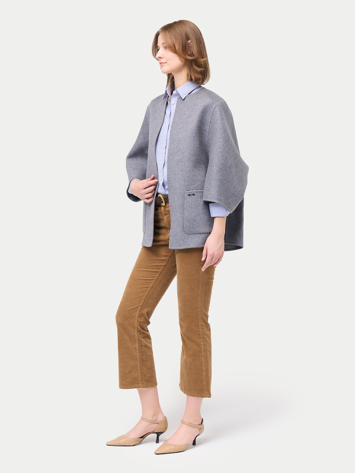 Veste Poncho en cachemire avec poches | GOBI Cashmere
