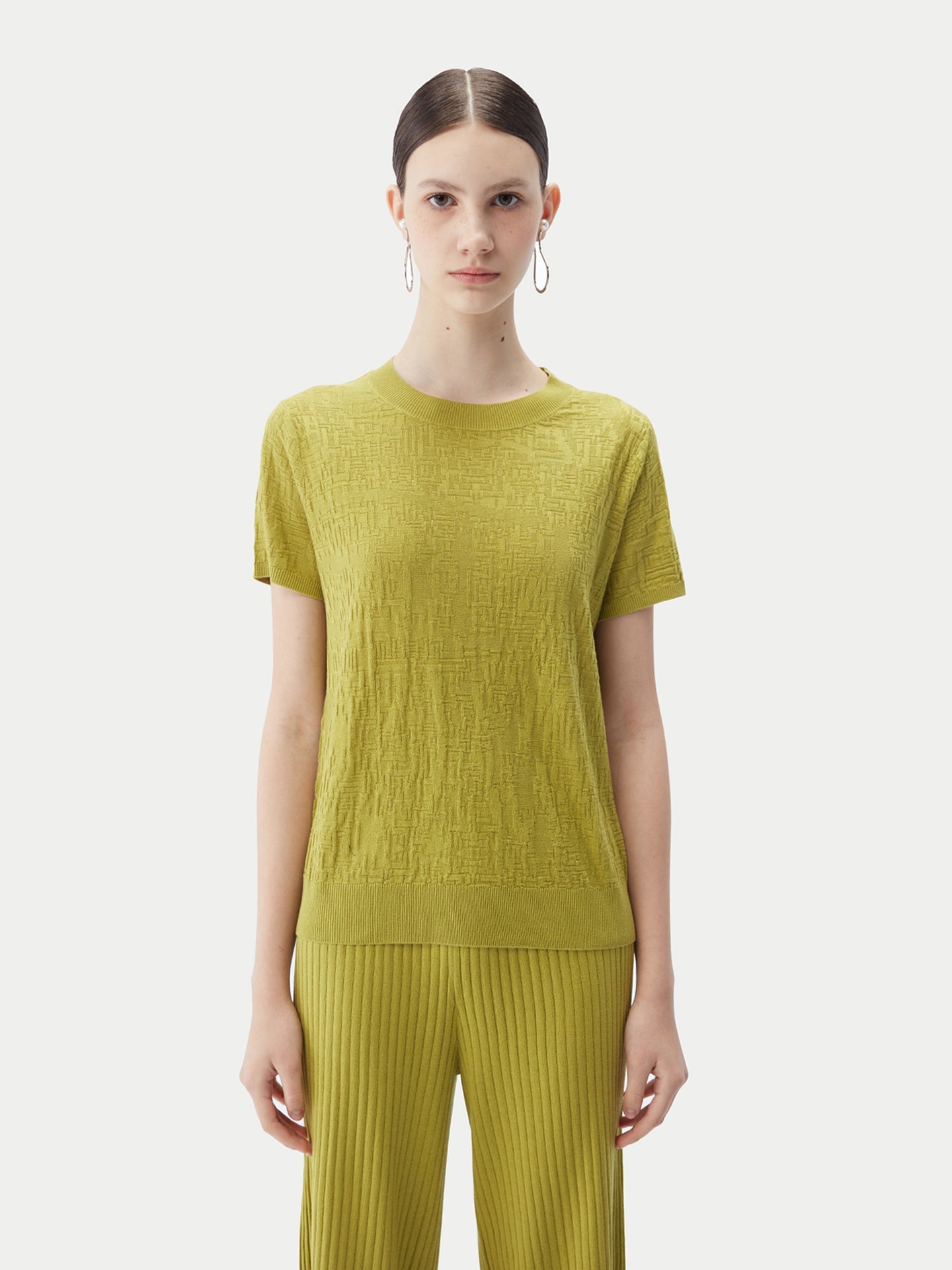 T-shirt moderne et chic en soie et cachemire | GOBI Cashmere