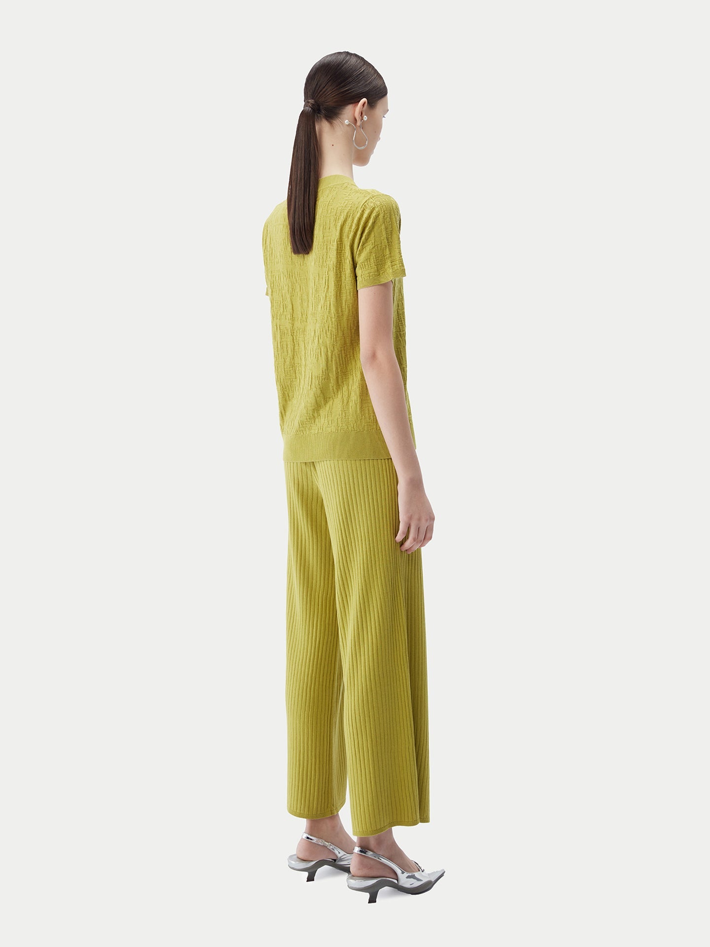 T-shirt moderne et chic en soie et cachemire | GOBI Cashmere