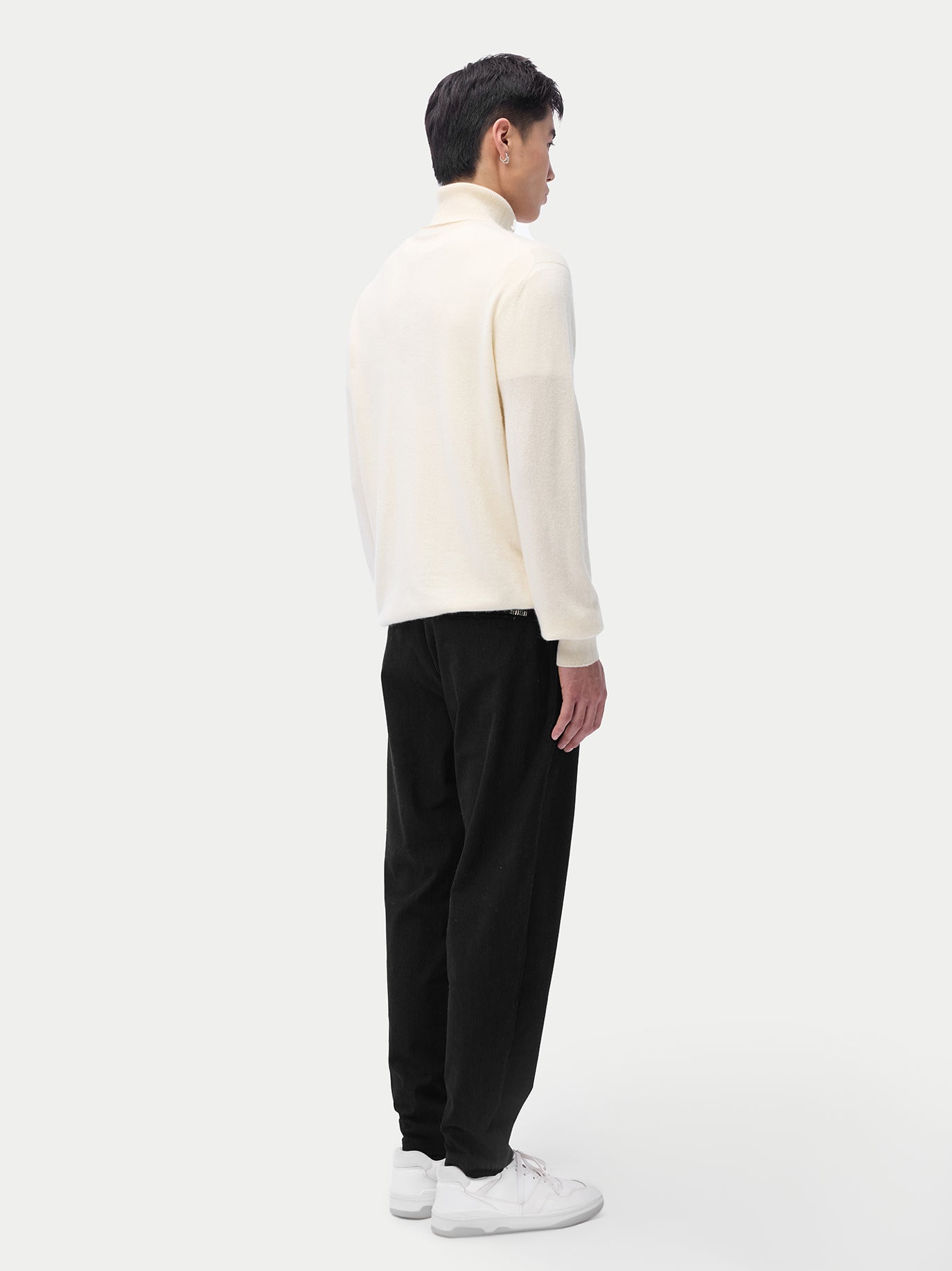 Pull col roulé en cachemire Essential pour hommes Couleur Organique