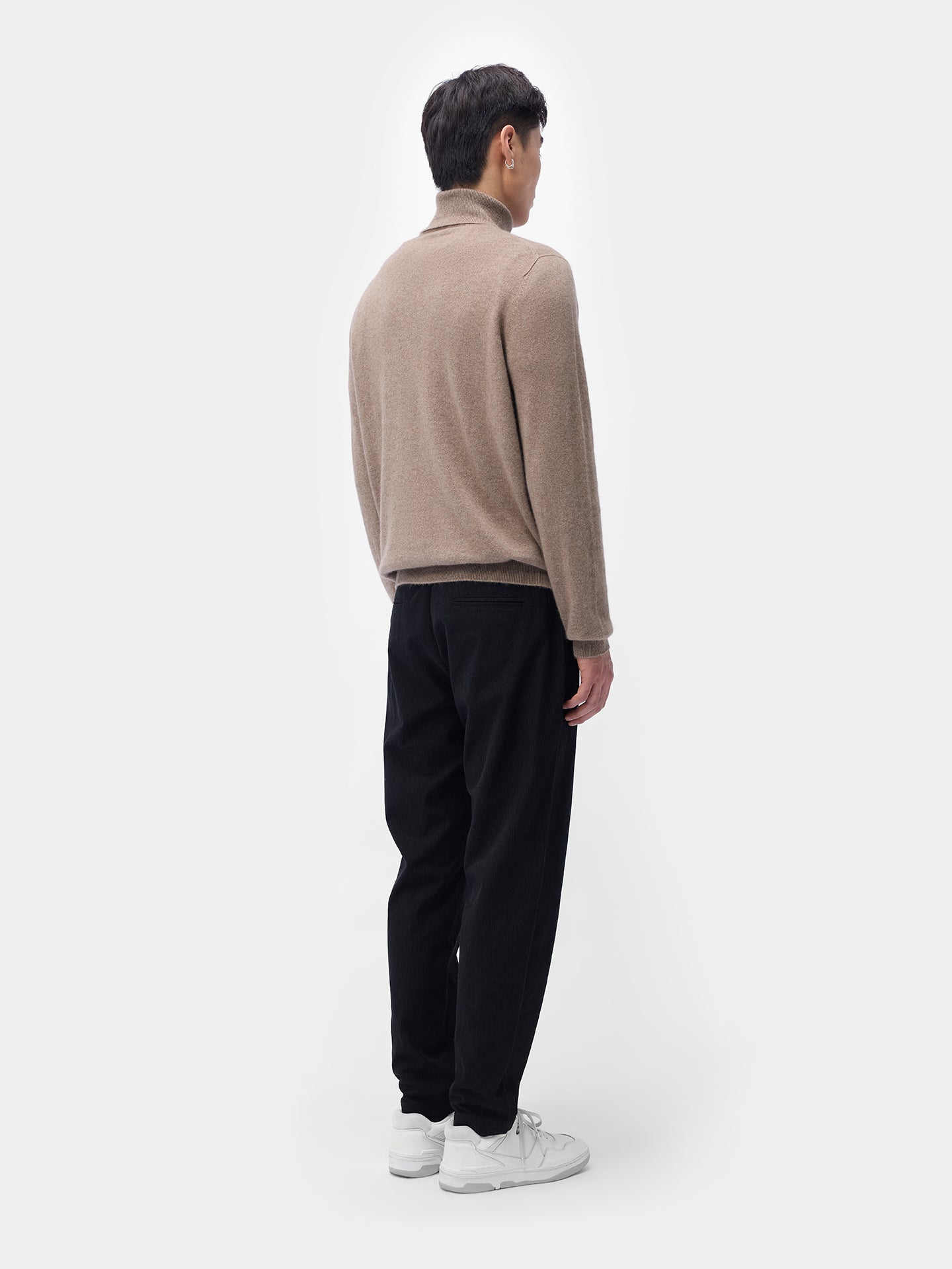 Pull col roulé en cachemire Essential pour hommes Couleur Organique