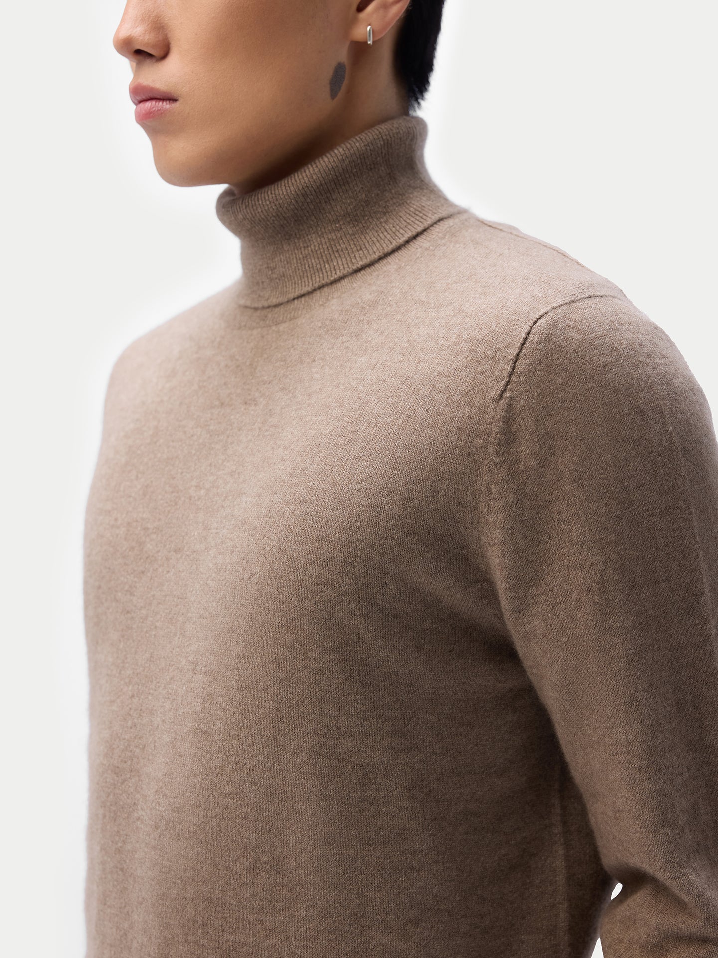 Pull col roulé en cachemire Essential pour hommes Couleur Organique