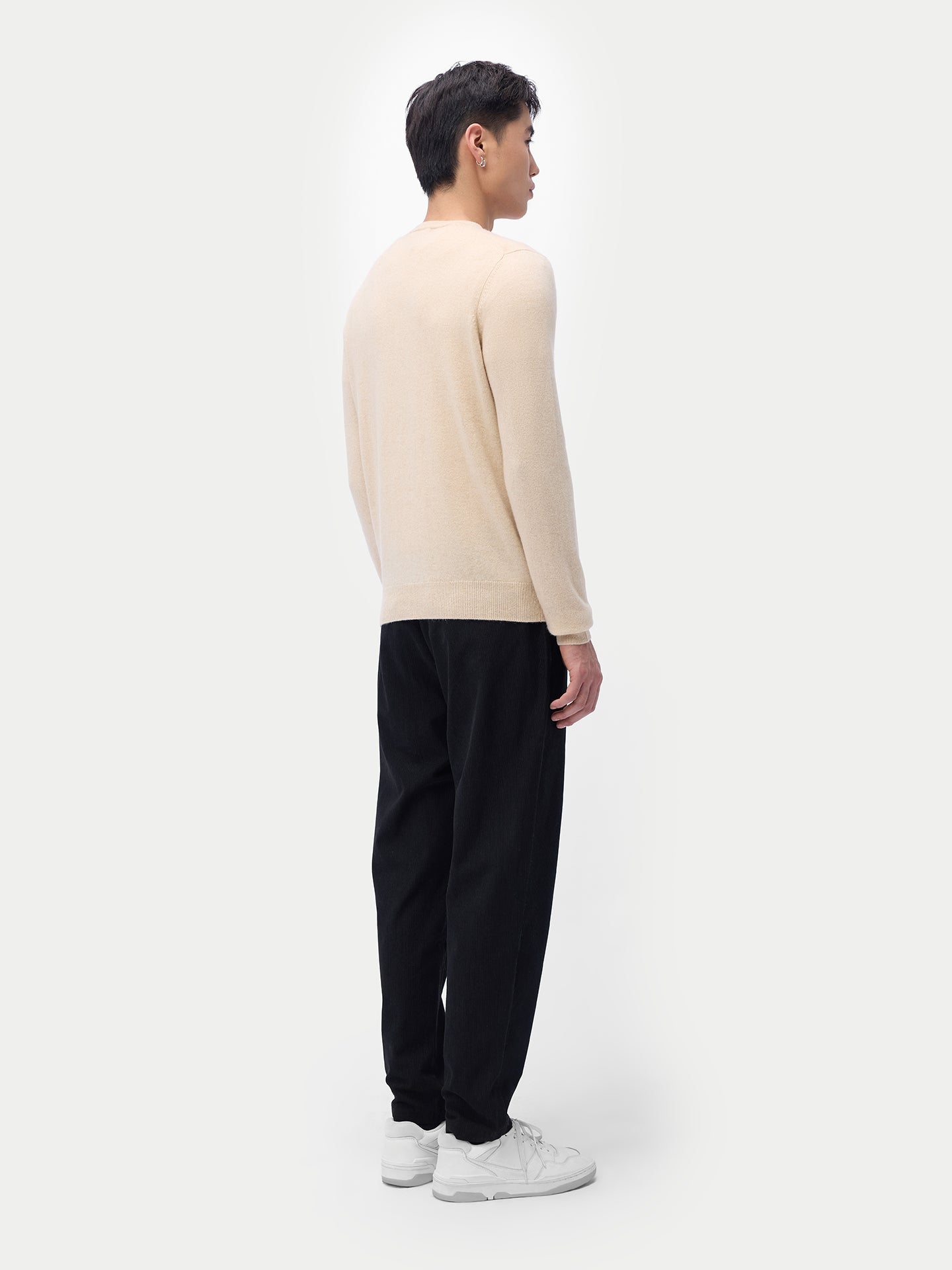 Pull col rond en cachemire Essential pour hommes