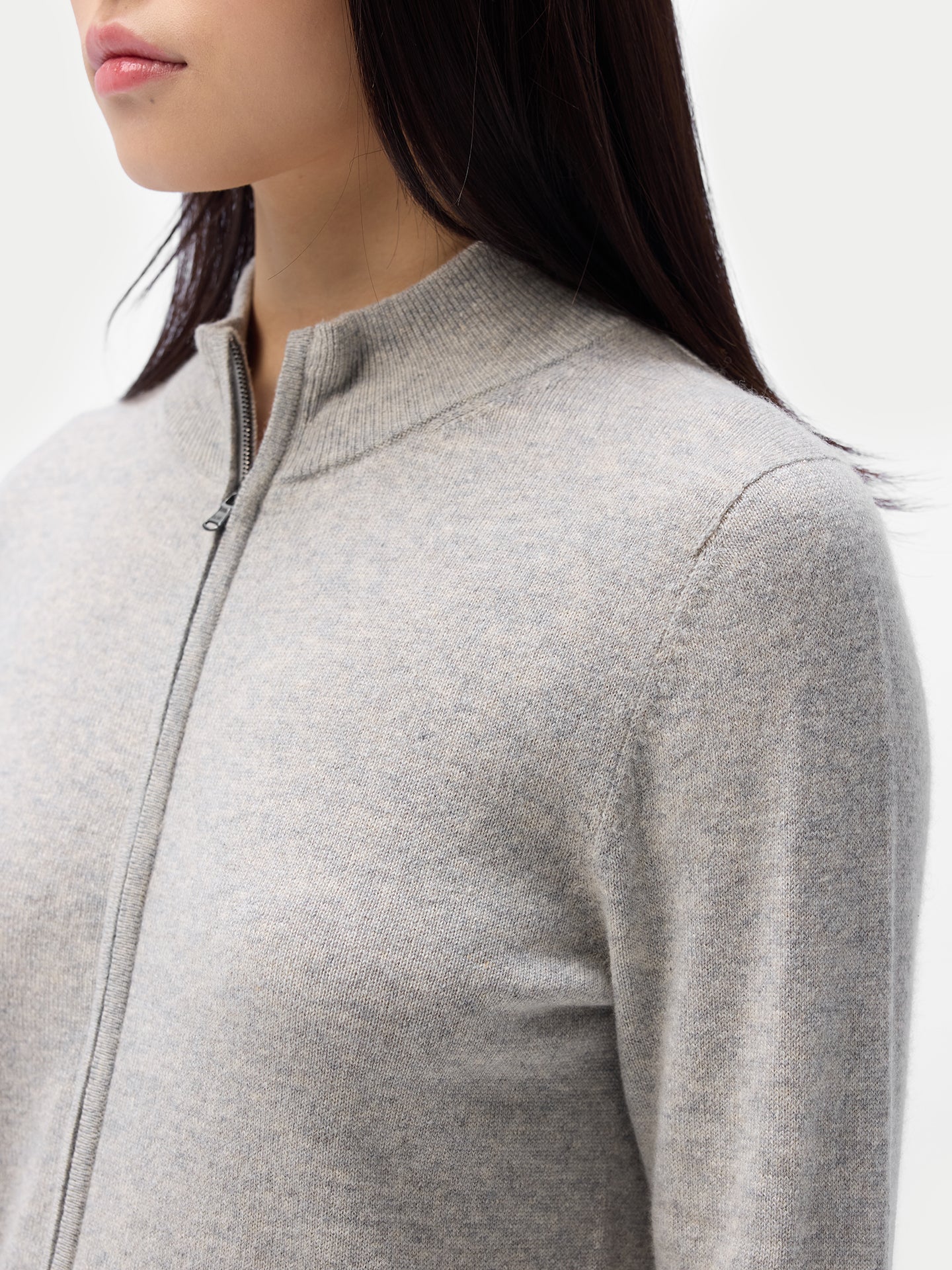 Cardigan zippé en cachemire Essential pour femmes