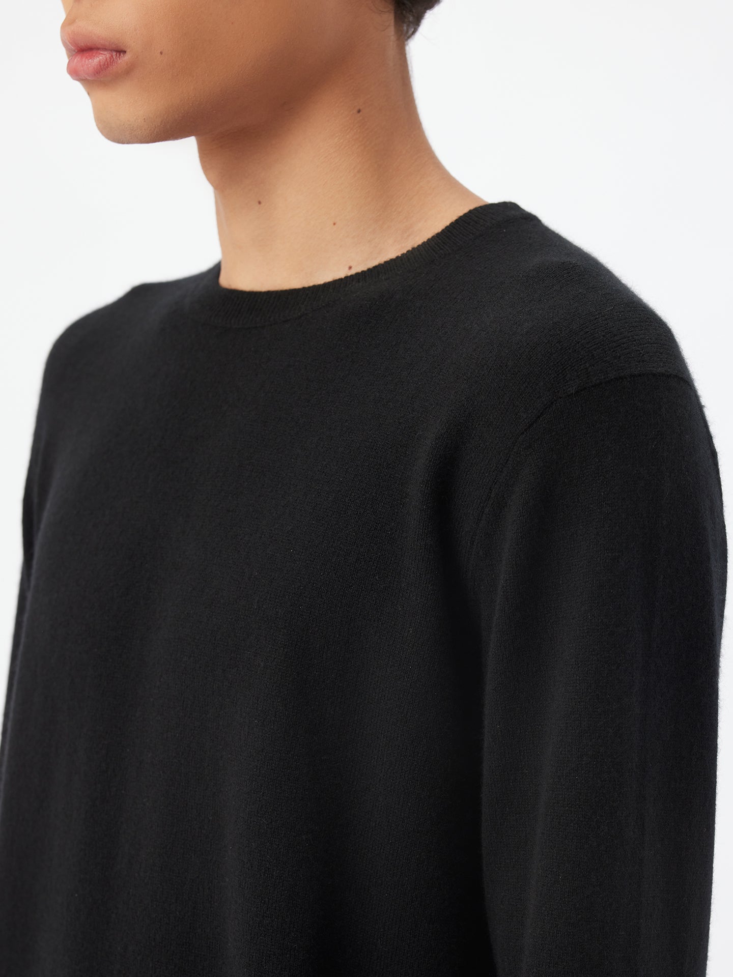 Pull col rond en Cachemire pour hommes Noir - Gobi Cashmere