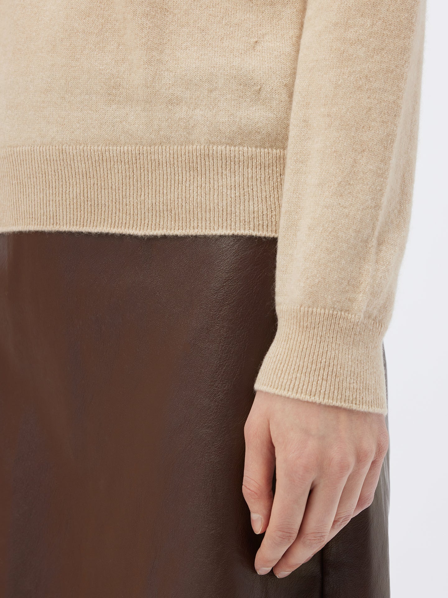 Col roulé femme en cachemire Taupe - Gobi Cashmere 