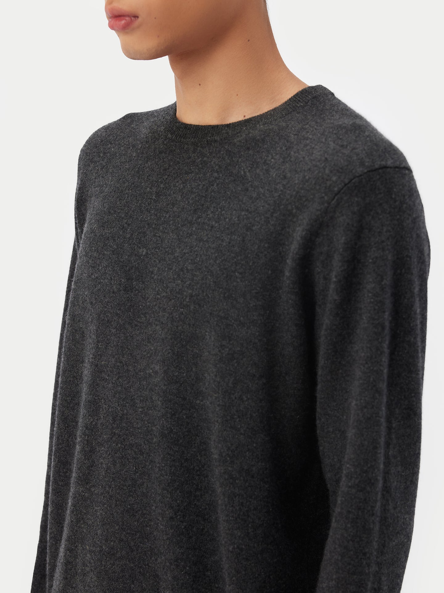 Pull col rond en Cachemire pour hommes Gris - Gobi Cashmere