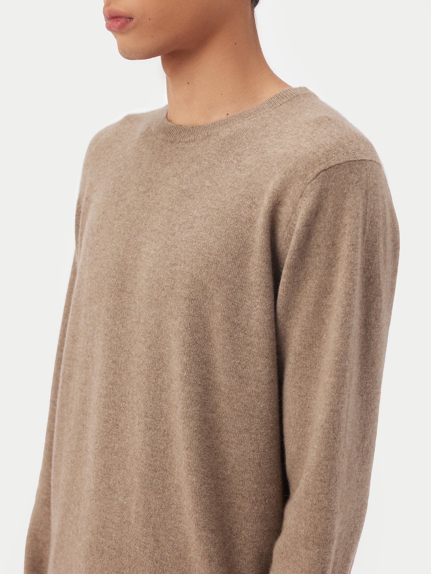 Pull col rond en Cachemire pour hommes Taupe - Gobi Cashmere