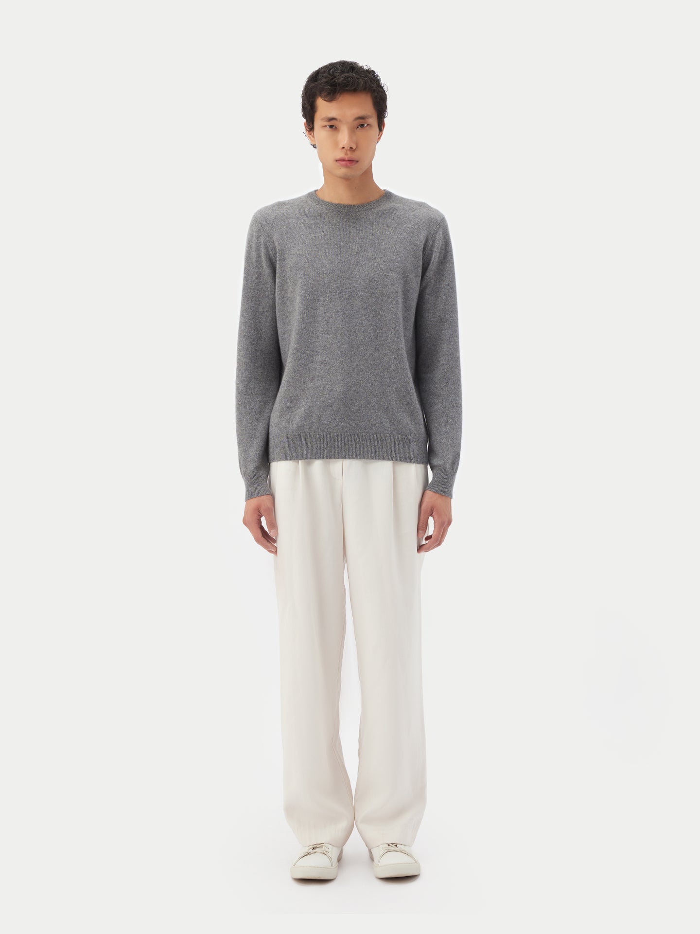 Pull coll rond en cachemire pour  homme , couleur Gris - Gobi Cashmere