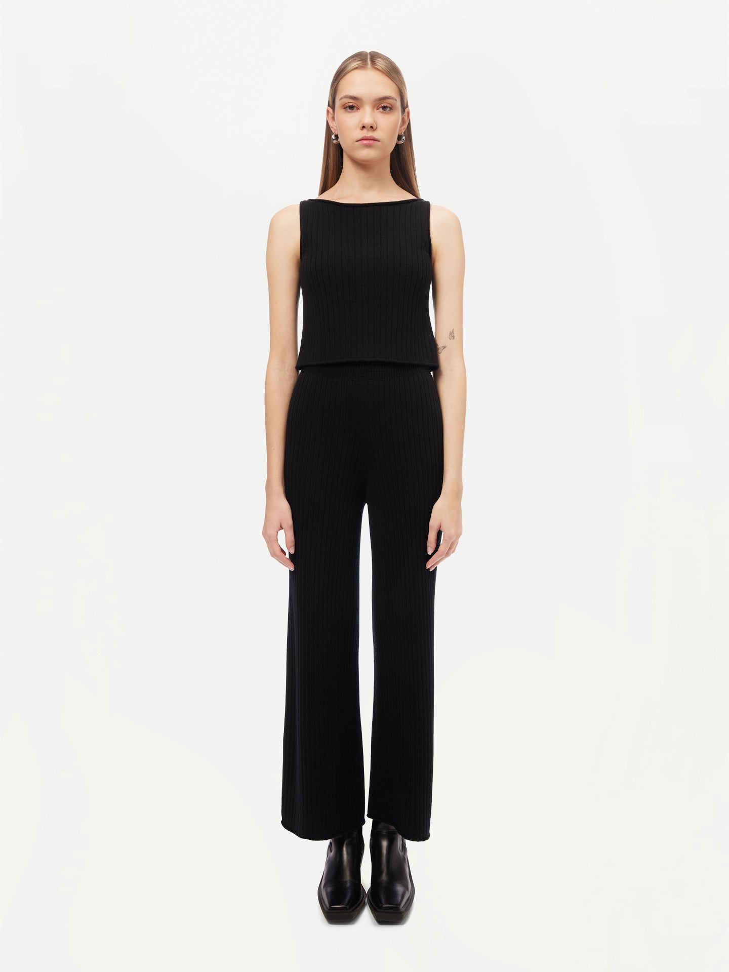 Luxe en tricot 3D sans couture : Top court en 100% cachemire Mongol Noir - Gobi Cashmere 