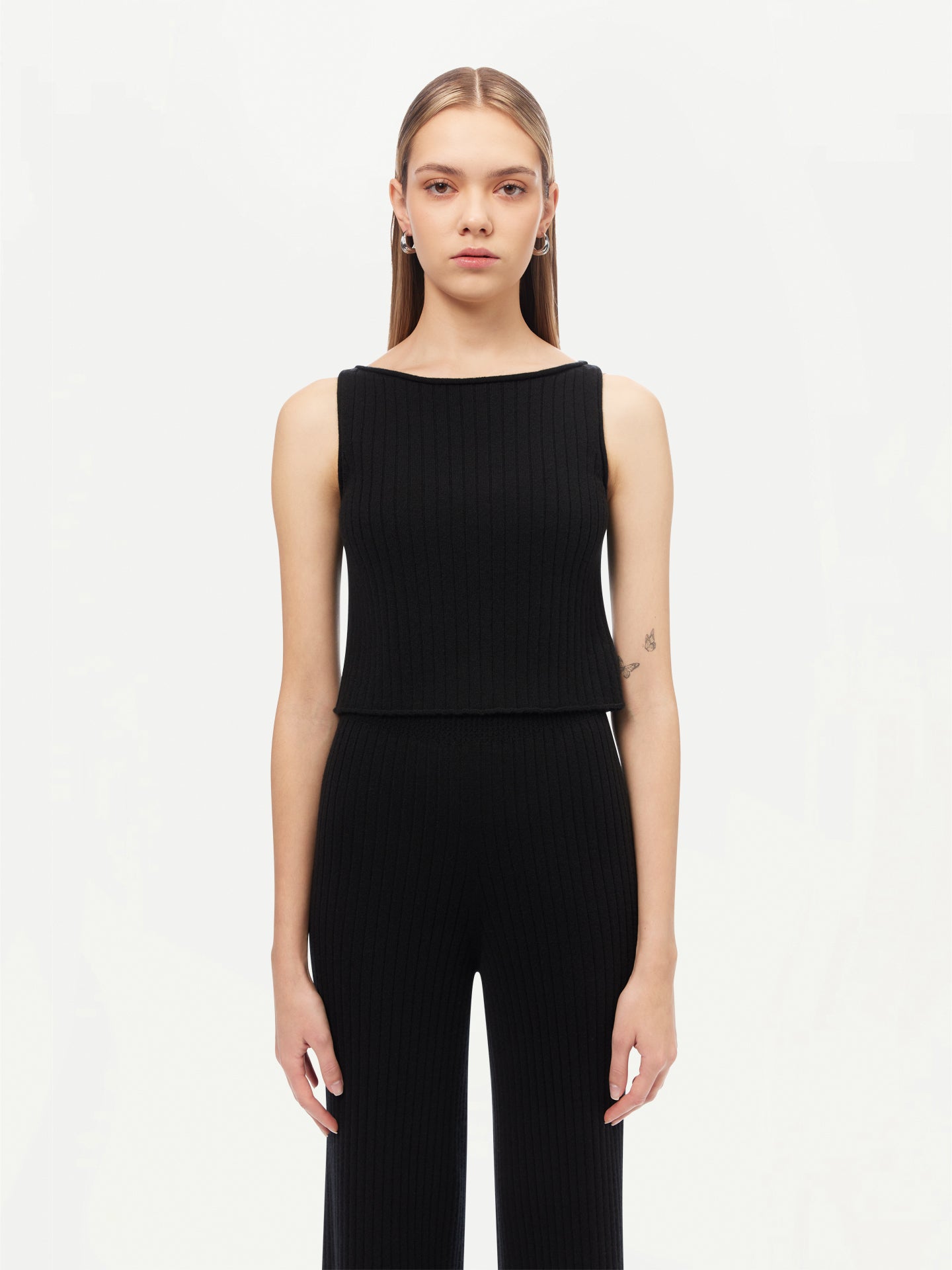 Luxe en tricot 3D sans couture : Top court en 100% cachemire Mongol Noir - Gobi Cashmere 